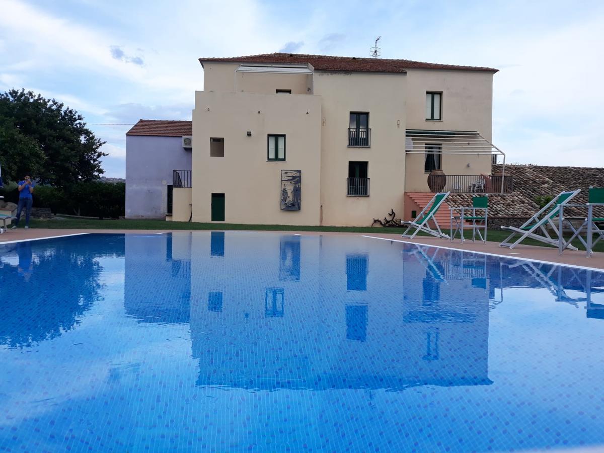 Barone Gr Macri Agriturismo Modi Gerace Exterior photo